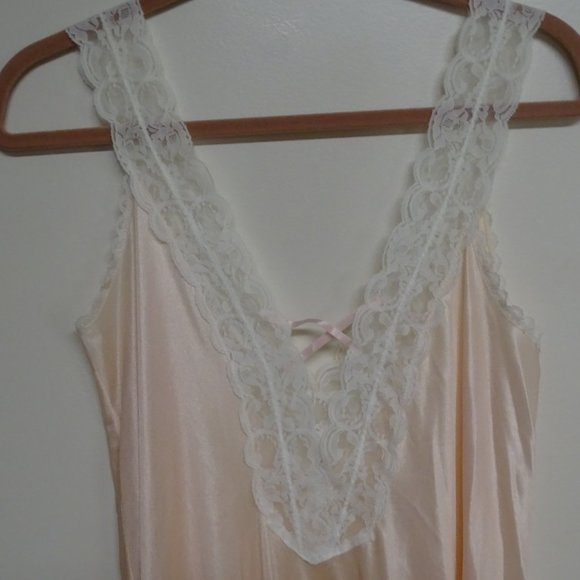 Vintage Intime of California Nightgown Pink Size P - Picture 6 of 8